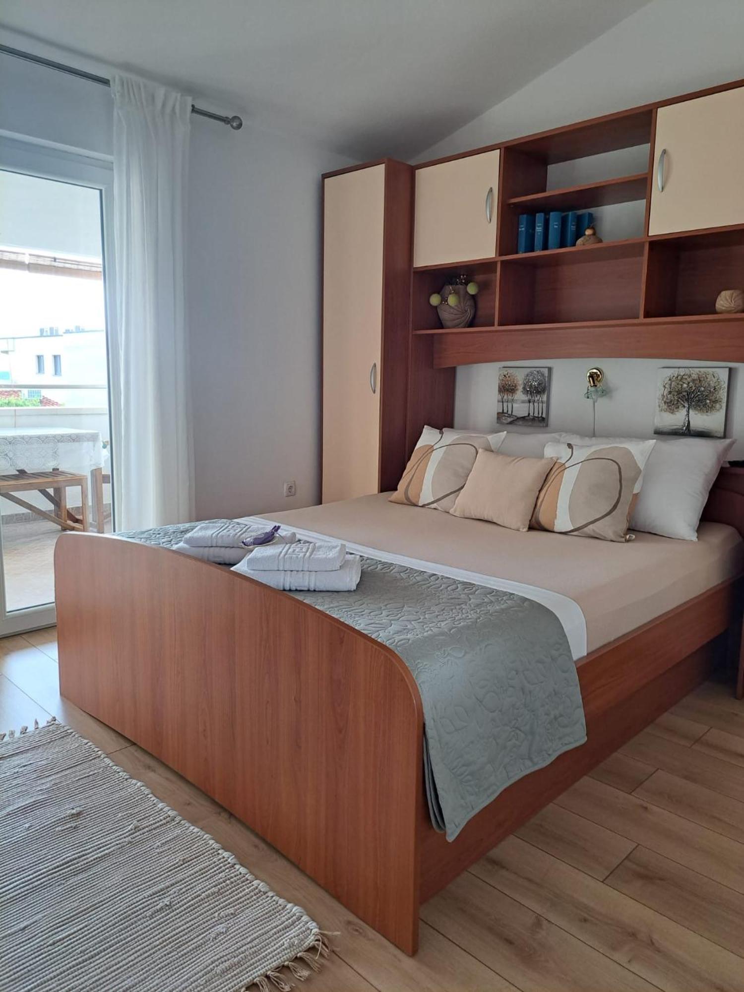 Apartments Marija Макарська Екстер'єр фото