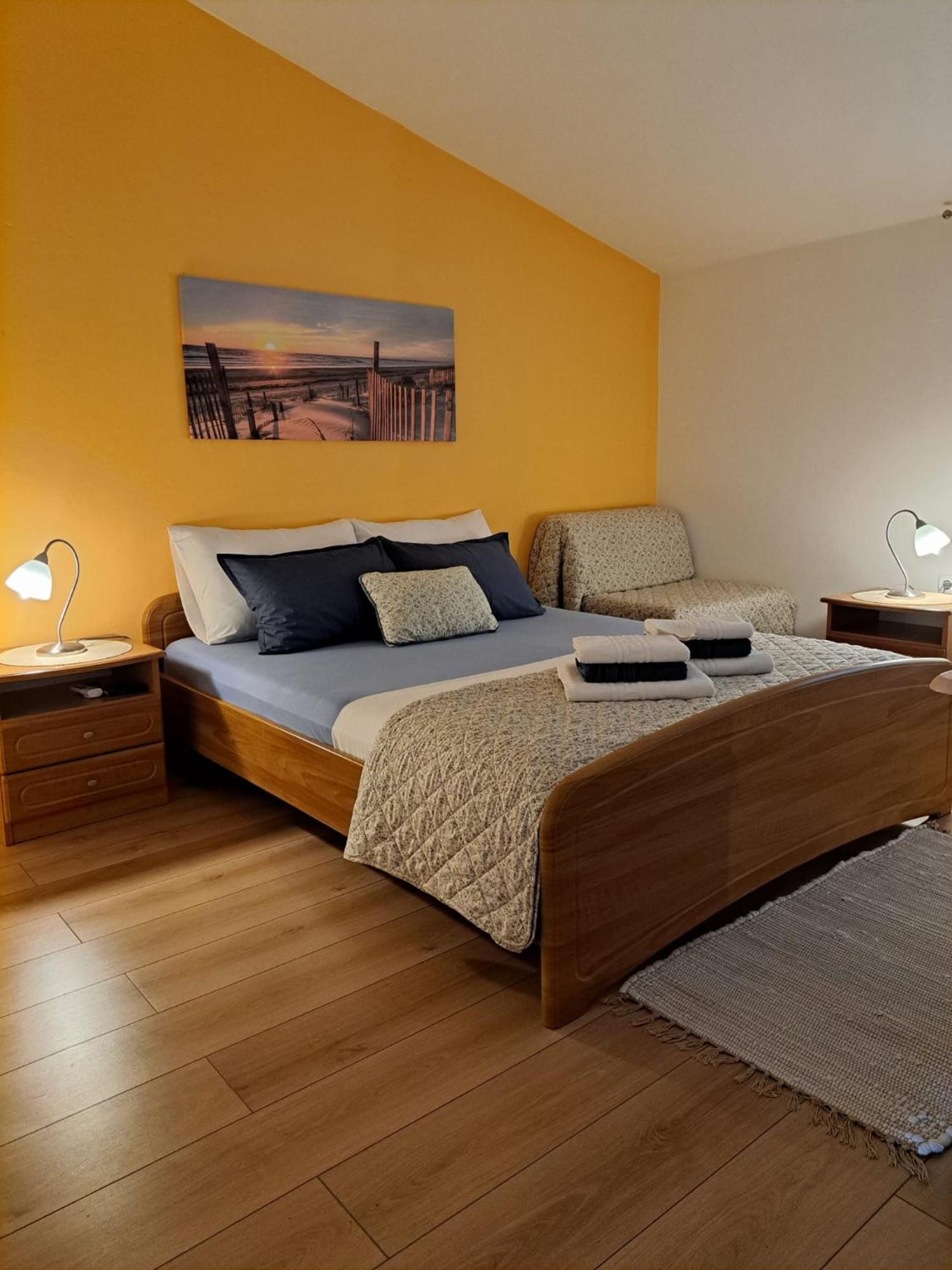 Apartments Marija Макарська Екстер'єр фото